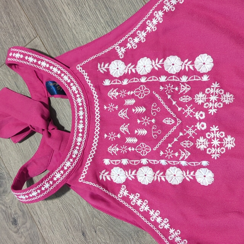 NWT Blue Rain Francesca's Embroidered Halter Romper - Picture 2 of 11